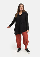 Blús Líne-A Asiméadrach 'Ferina'