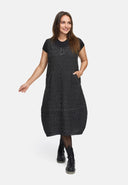 Klänning med elegant ballonsilhuett 'Velena'