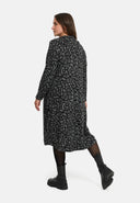 'Seriva' klänning – konstfull, mysig & figursmickrande