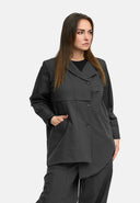 'Cleo' blousejack – knoopbaar, nonchalant wijd, elegante lijnen