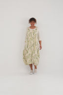 Abito a bretelle 'Livia' – leggero, che valorizza la figura e unico